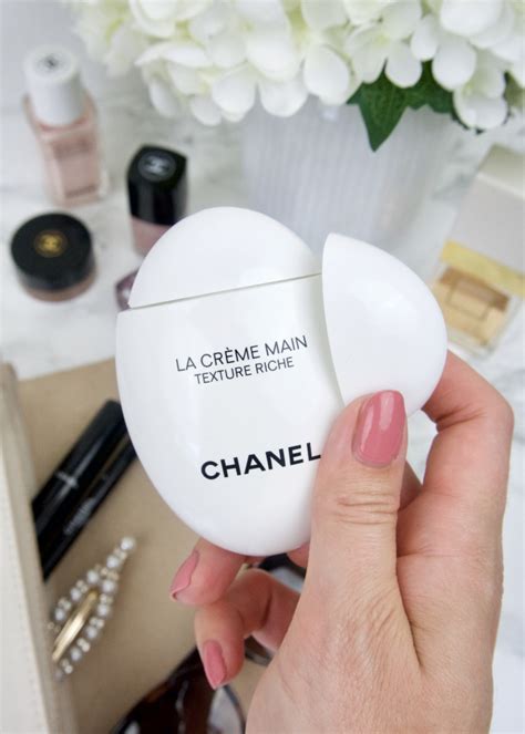 chanel creme main texture riche
